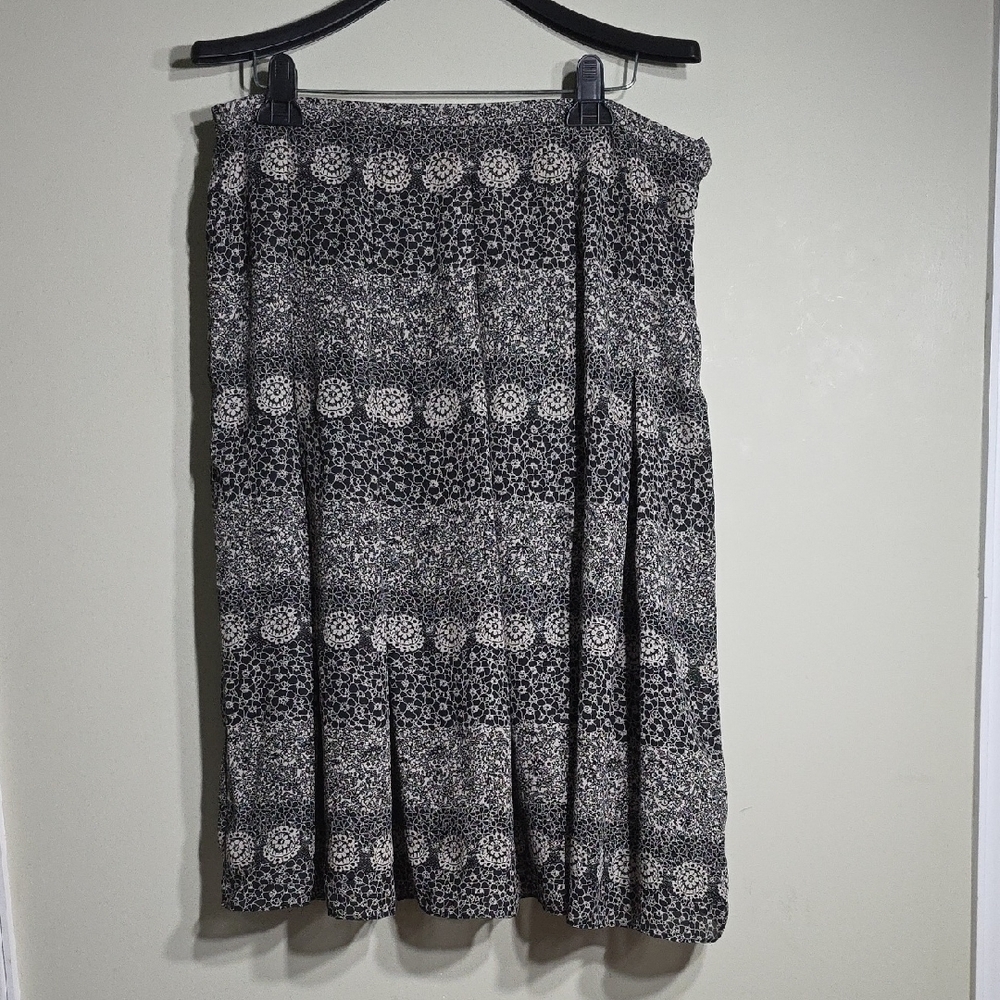 Black and Cream Midi Skirt